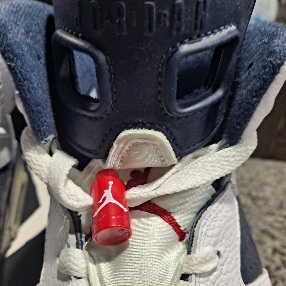 Jordan 6 - Picture 4 of 6